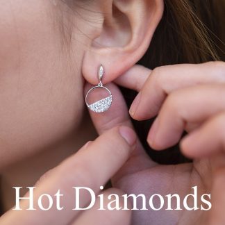 HOT DIAMONDS